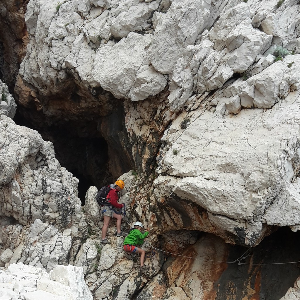 sortie de la grotte du Capellan